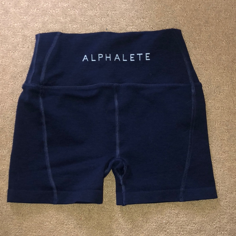 Alphalete R6 shortsSOLD